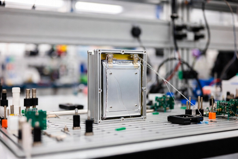 Всё ради ускорения производства твердотельных батарей: Samsung SDI планируют продать долю в Samsung Display за 6,9 млрд долларов